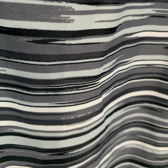 Athleta Shorebreak Dress - Picture 5 of 5